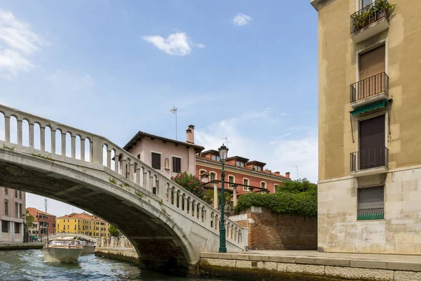 Venice Italy August 2019 Architecture Facade Old City Buildings Bridges — Stockfoto