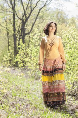 Doğu görünüm genç kadın