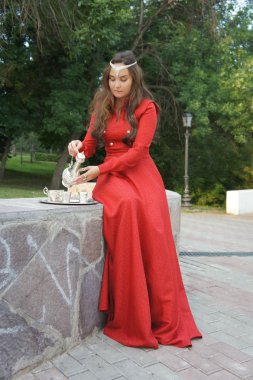 Doğu görünüm genç kadın