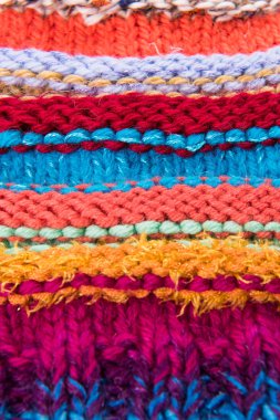 çizgili renkli yün doku