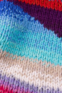 çizgili renkli yün doku