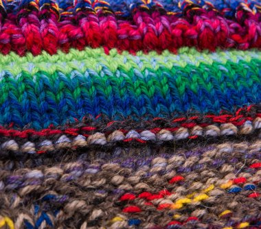 çizgili renkli yün doku