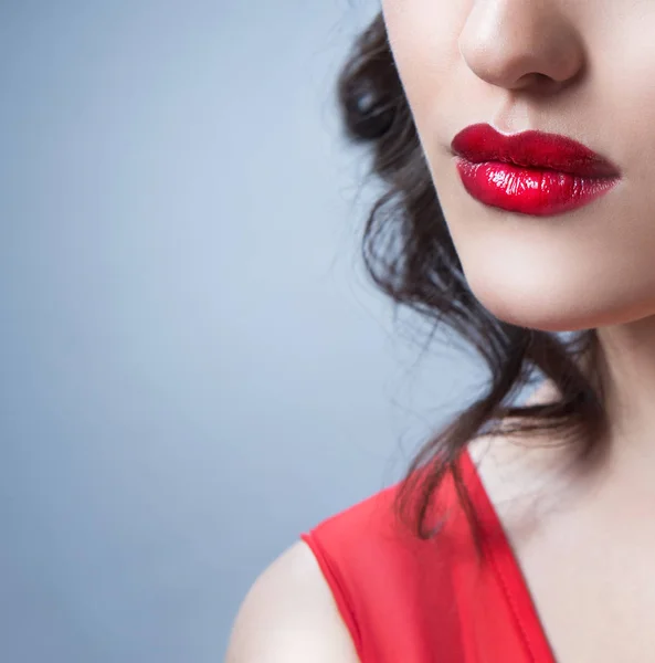 Frau Schönheit Porträt rote Lippen — Stockfoto