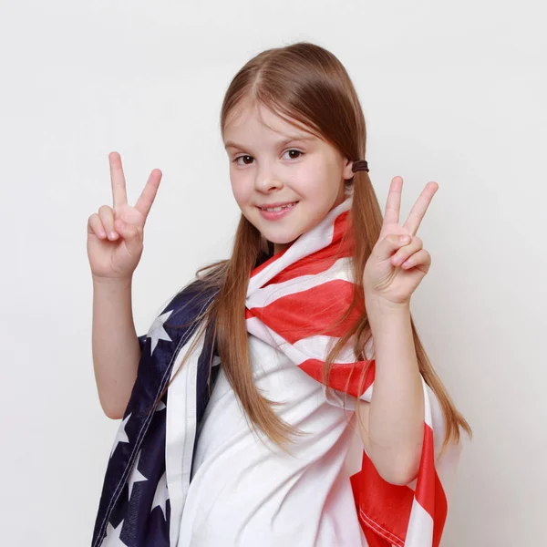 Маленькая Девочка Американский Флаг — стоковое фото