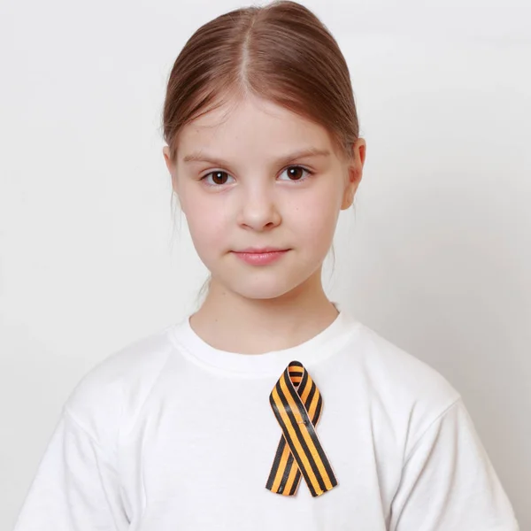 Kleines Mädchen Mit Georgenband Georgievskaya Lenta — Stockfoto
