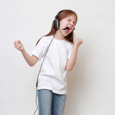 Kulaklık şarkı küçük kız moda