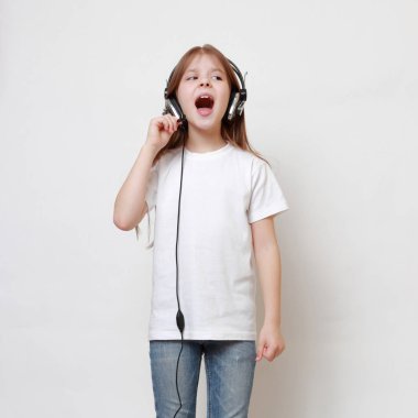 Kulaklık şarkı küçük kız moda