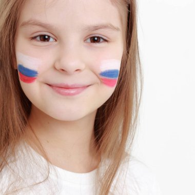 Gülen mutlu küçük kız Rus bayrağı simgesi olan