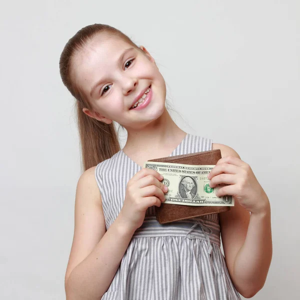 Menina Bonita Com Dinheiro Dinheiro Dólares Eua — Fotografia de Stock