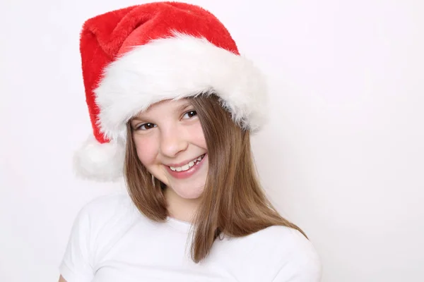 Smiley Liten Flicka Santa Hatt — Stockfoto