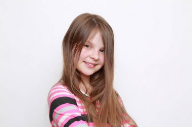 Çok güzel çocuk poz