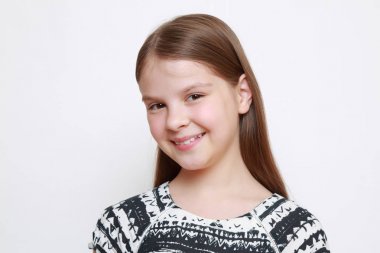 Çok güzel çocuk poz