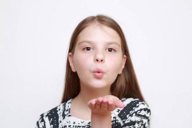 Çok güzel çocuk poz