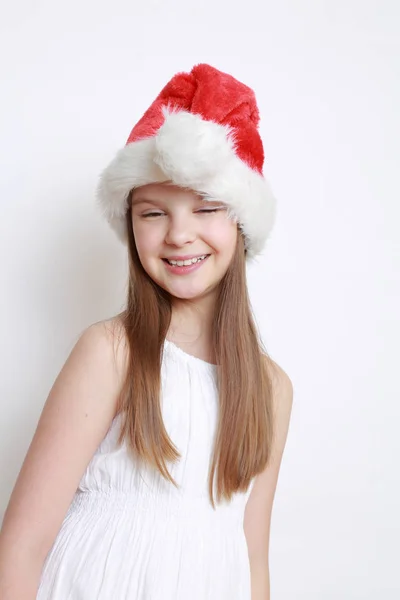 Liten Flicka Santa Hatt — Stockfoto