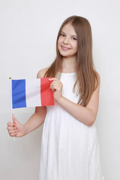 Une Petite Fille Européenne Tient Drapeau Français — Photo