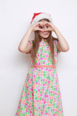 Stüdyo imge-in Noel Baba şapkası, küçük kız