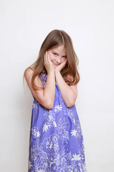 Emotional Little Girl Studio — Stock Photo, Image