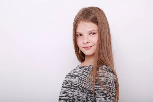 Drôle Heureux Caucasien Enfant Studio Portrait — Photo