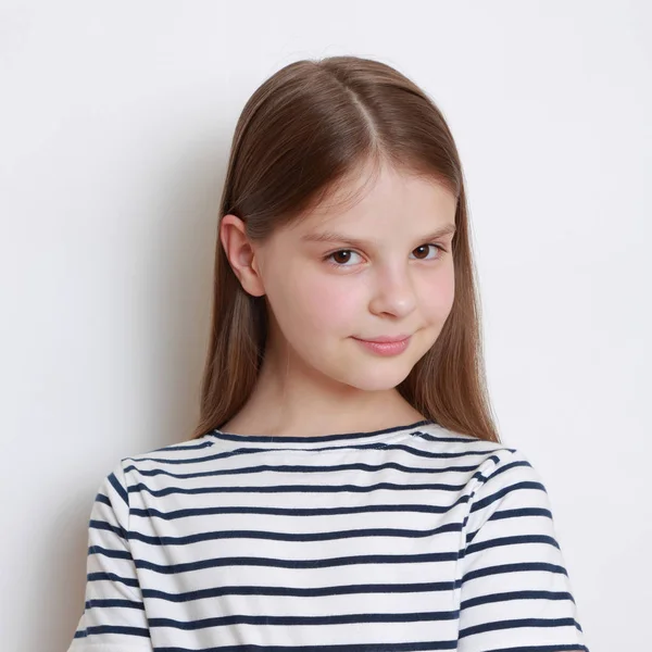 Bir model olarak oldukça genç kız