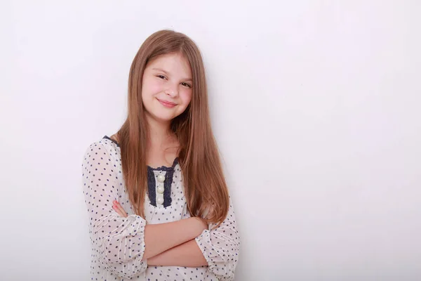 Drôle Heureux Caucasien Enfant Studio Portrait — Photo