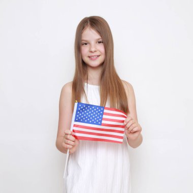 küçük kız ABD bayrağı studio holding
