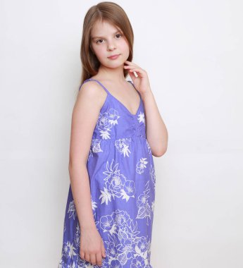 Stüdyo imge-in duygusal küçük kız