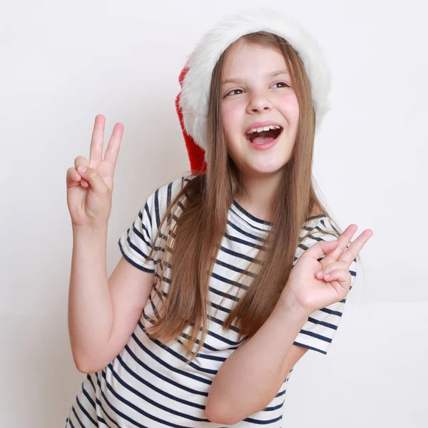 Noel Baba şapkası, küçük kız