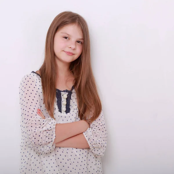 Kaukázusi Kis Lány Stúdió Portré — Stock Fotó