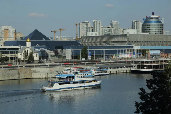 Sochi Ryssland Oktober 2017 Vacker Hamn Kvällen Sotji Ryssland — Stockfoto