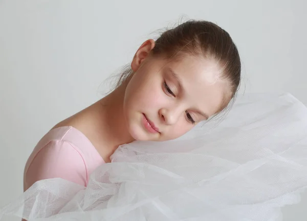 Studio foto van kleine ballerina — Stockfoto