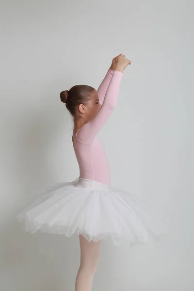 Schöne Kleine Ballerina Studio — Stockfoto