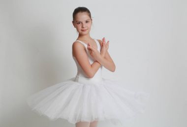 Genç model bir balerin olarak
