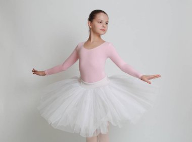 Genç model bir balerin olarak