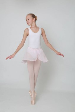 Güzel küçük balerin Studio