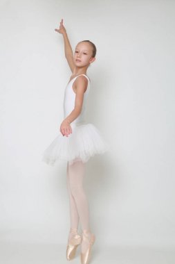 Güzel küçük balerin Studio