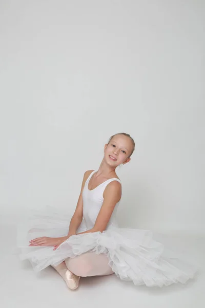 Beautiful Little Ballerina Studio — Stock Photo, Image