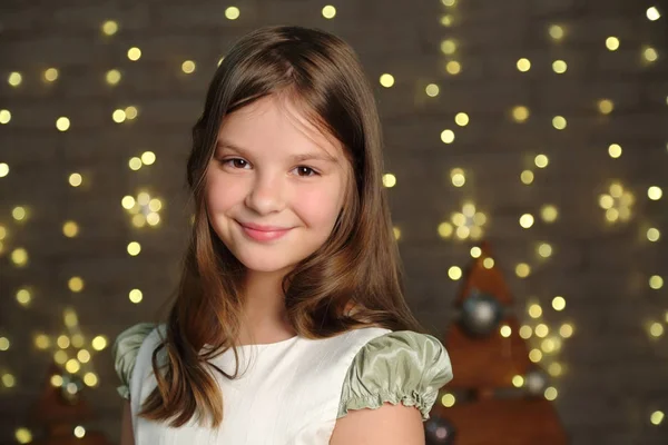 Lovely Caucasiano Pequena Menina Retrato Natal Férias — Fotografia de Stock