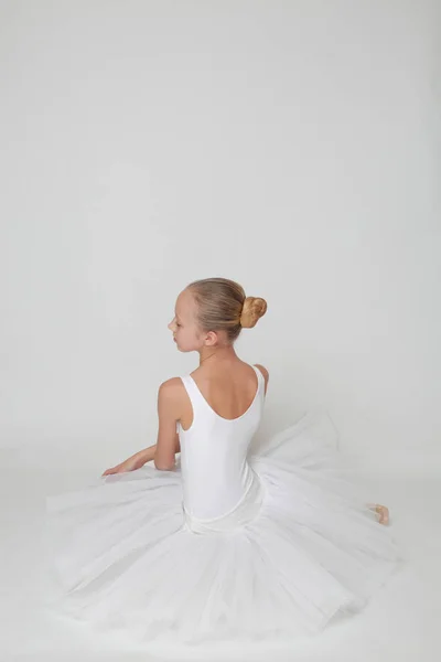 Beautiful Little Ballerina Studio — Stock Photo, Image