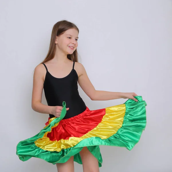 Studio Imagen Hermosa Bailarina Adolescente Caucásica África — Foto de Stock