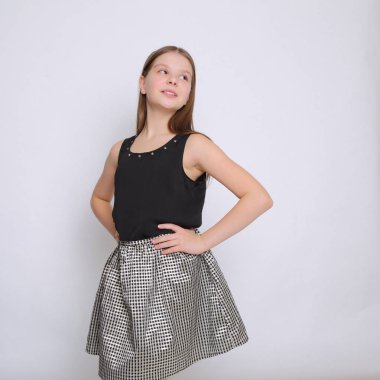 Beautirul studio Avrupa beyaz genç kız portresi