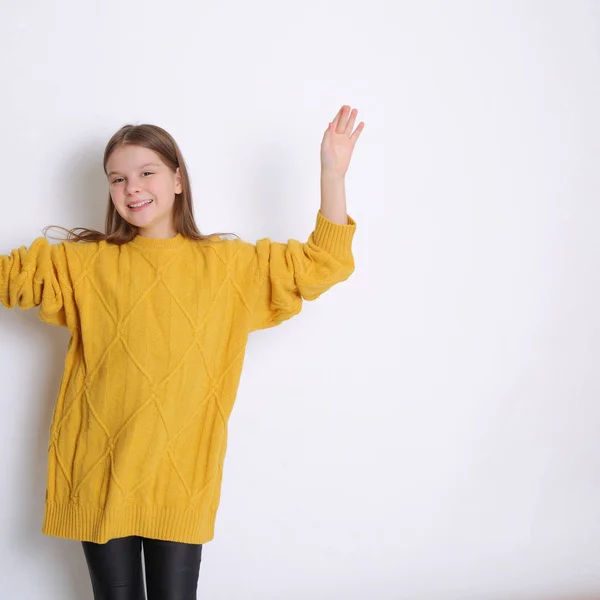 Estudio Retrato Europeo Caucásico Adolescente Chica —  Fotos de Stock