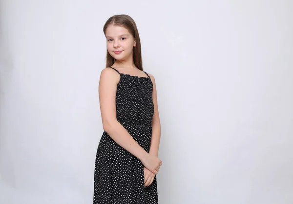 Mooie Studio Portret Van Europese Kaukasische Tiener Meisje — Stockfoto