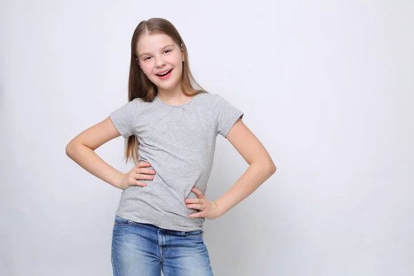 Belo Retrato Estúdio Menina Adolescente Caucasiana Europeia — Fotografia de Stock