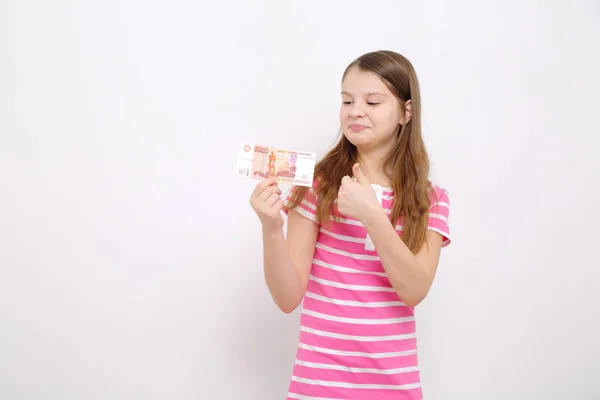 Mooie Kaukasische Tiener Meisje Houden Roebels Cash Geld Van Russische — Stockfoto