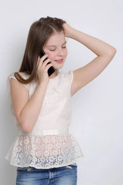 School Teen Girl Holding Mobile Phone Smartphone — Stock Photo, Image