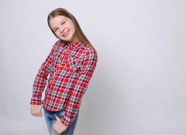 Studio Portret Van Europese Kaukasische Tiener Meisje — Stockfoto