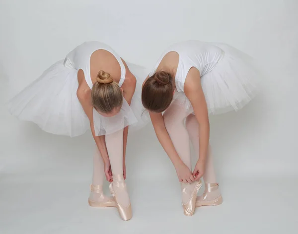 Забавные Маленькие Балерины Студии — стоковое фото