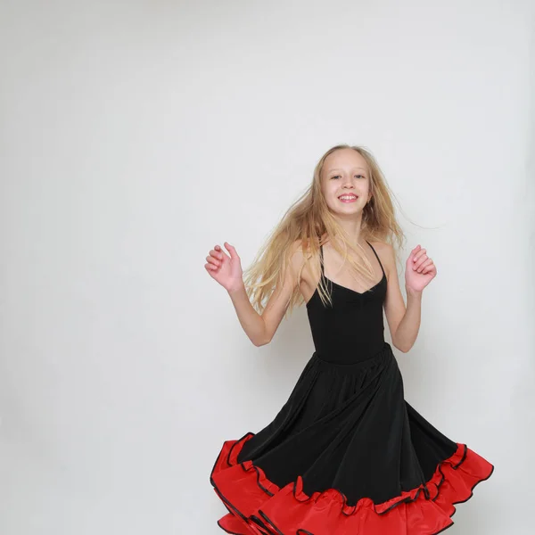 Studio Image Flamenco Dancer Jumping Dancer Motion — Stock Photo, Image