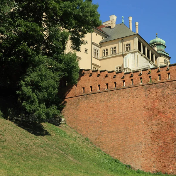 Krakow Polónia Agosto 2017 Wawel Hill Com Catedral Castelo Complexo — Fotografia de Stock