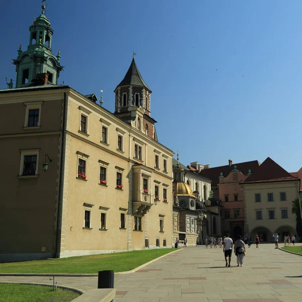 Krakow Polen Den Augusti 2017 Wawel Kullen Med Domkyrkan Och — Stockfoto
